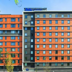 Hotel Ibis Budget Porte De La Chapelle - Arena **